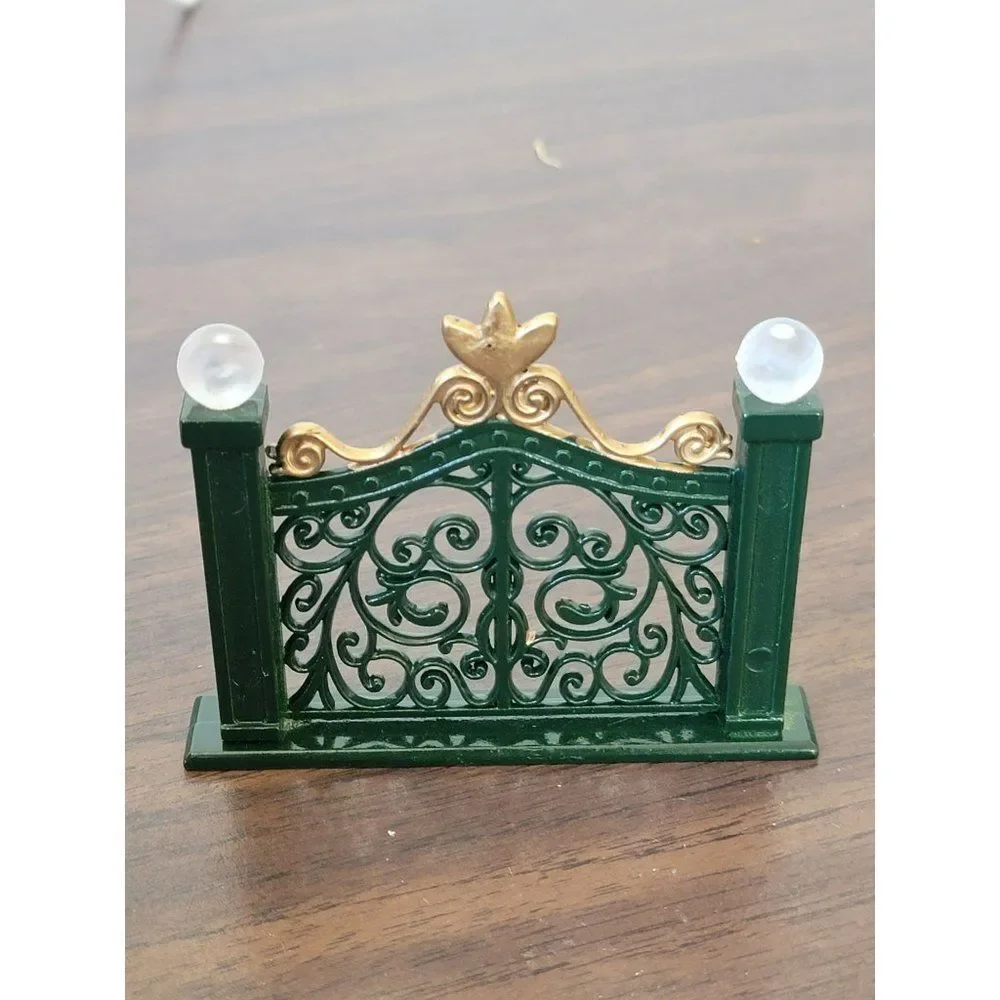Green metal gate lamp Village accessory Xmas decor